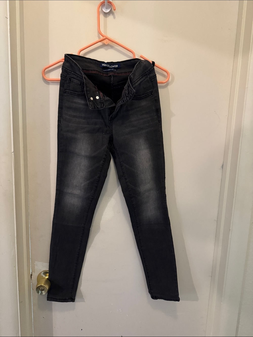 Wallflower Women's Dark Gray Skinny Jeans